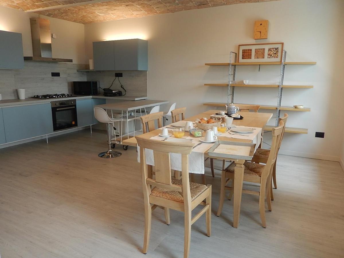 B&B Bionzo16 Calosso Екстер'єр фото