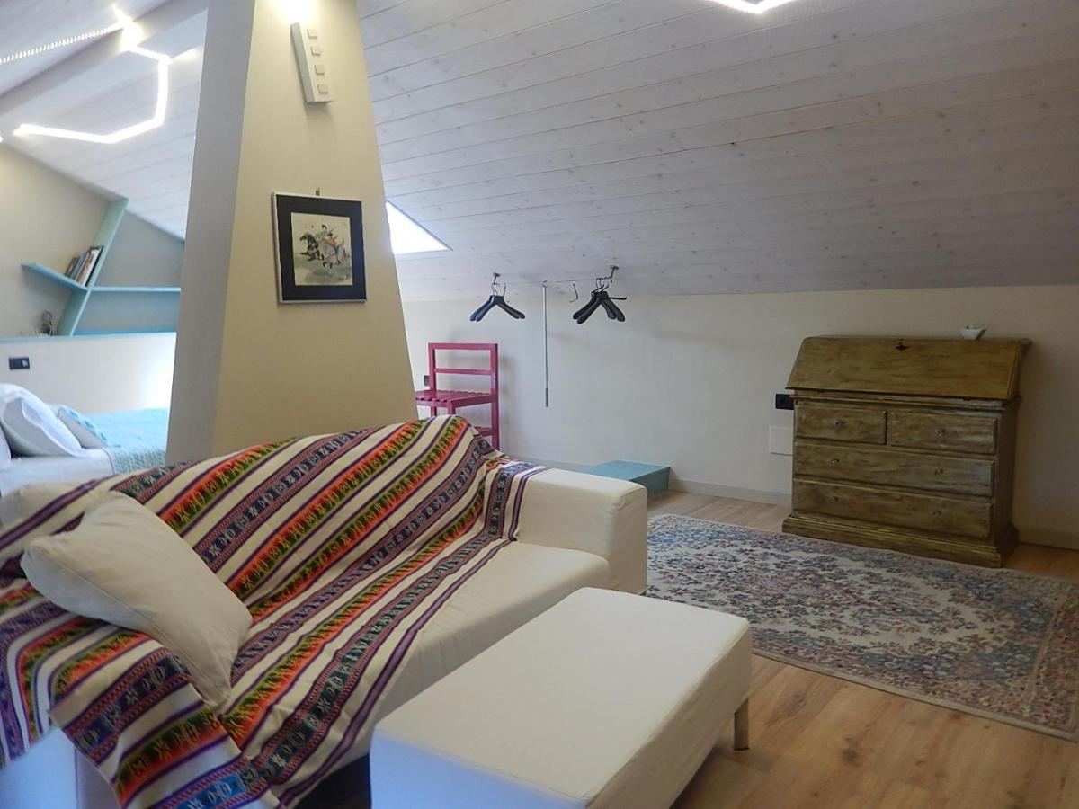 B&B Bionzo16 Calosso Екстер'єр фото