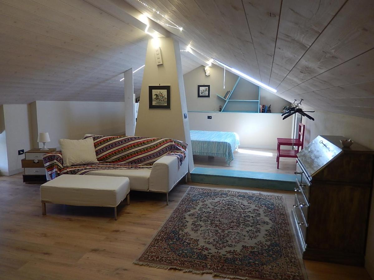 B&B Bionzo16 Calosso Екстер'єр фото